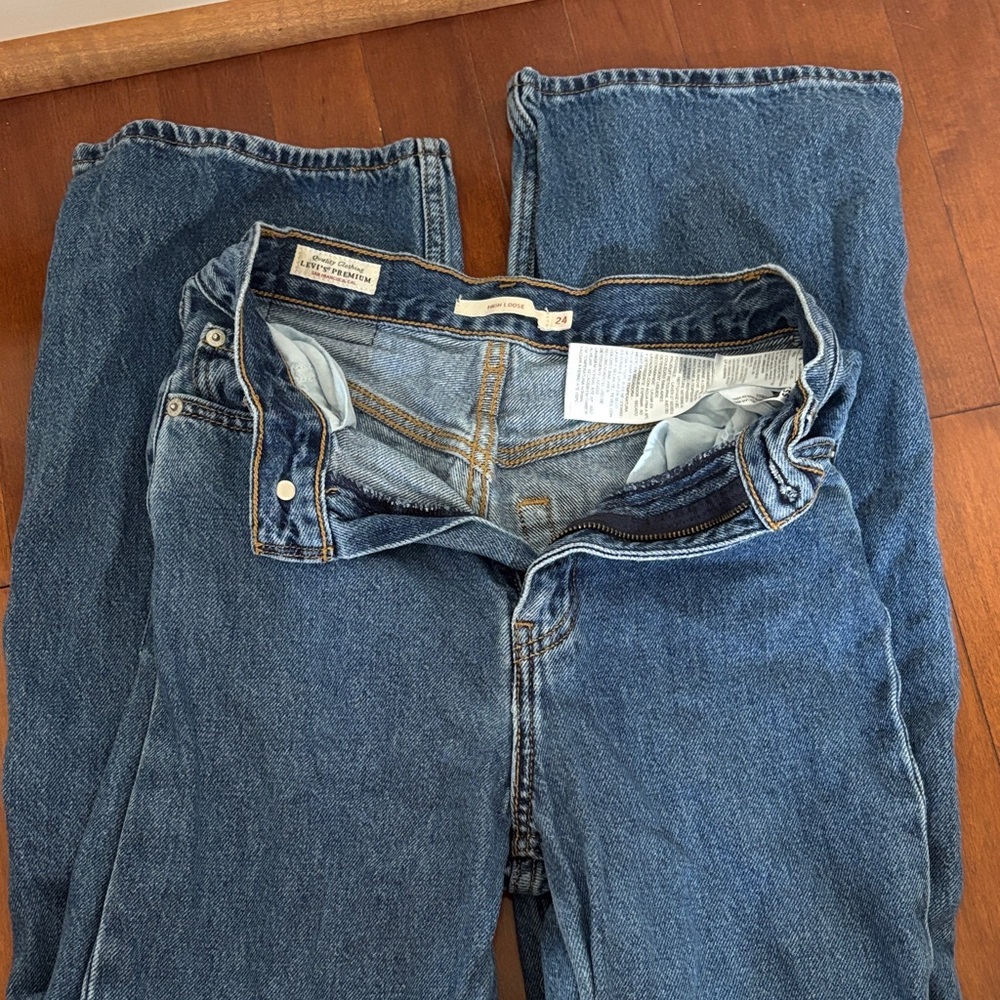 Levi’s High Loose Jeans